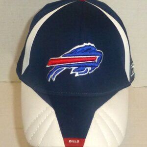 Reebok NFL Equipment Buffalo Bills Fitted Sideline Hat Size: M/L PLEASE READ